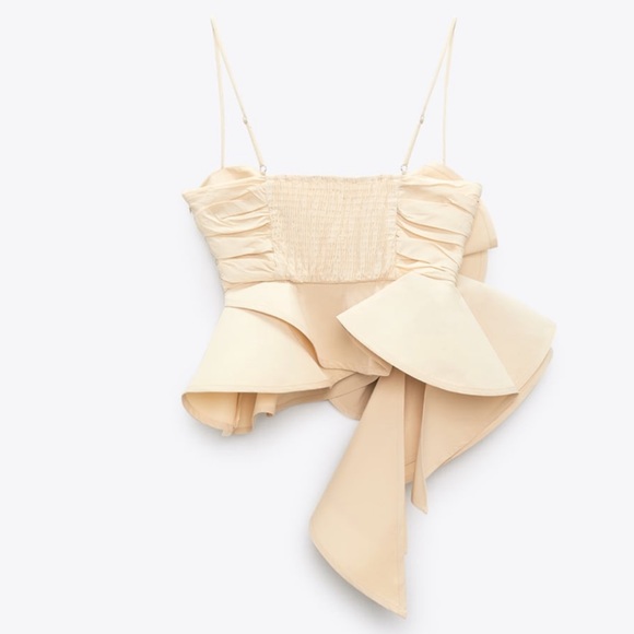 ZARA Voluminous Flower Top Sand - Picture 15 of 16